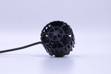 Load image into Gallery viewer, Platinum DC Slim Wave 5200 Controllable Powerhead - 5263 gph